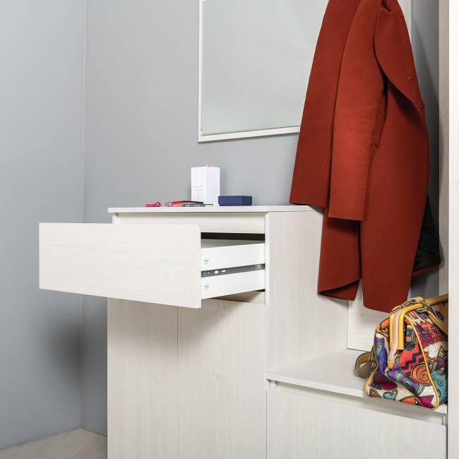 Комод-тумба Ника 13.317.03 цвет ясень анкор светлый Комод-тумба Ника 13.317.03 цвет ясень анкор светлый