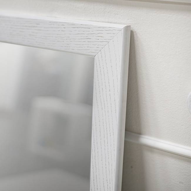 Зеркало навесное Берже 24-90 белый ясень 90 см х 55 см