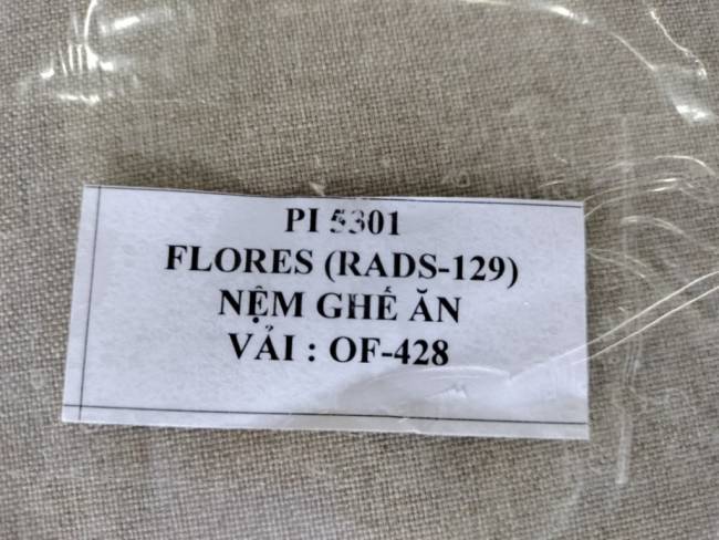 Комплект деревянной мебели Kia Flores