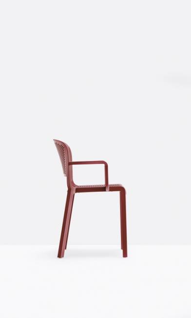 Кресло пластиковое Dome красный 580х530х810 мм Кресло пластиковое Dome красный 580х530х810 мм